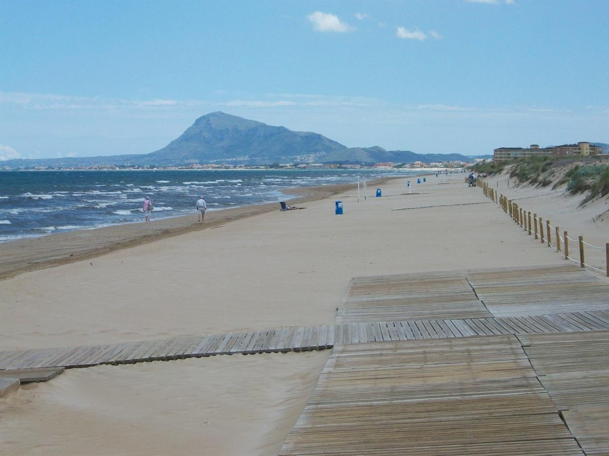 Roderic - Apartamento Junto Al Mar Oliva Exterior foto